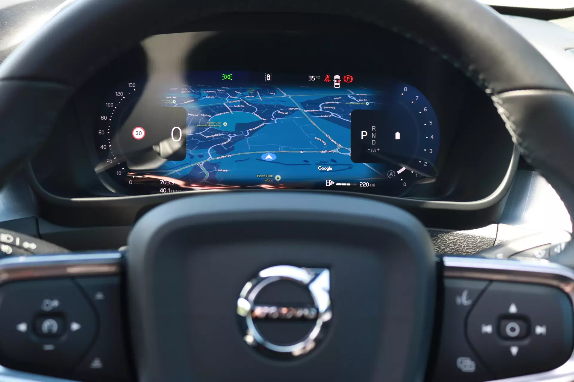 Volvo XC40