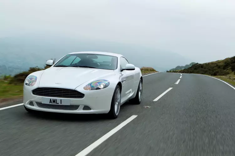 Image of a Aston Martin DB9 supercar
