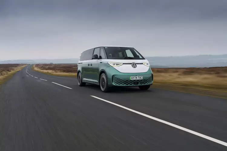 Image of a people carrier