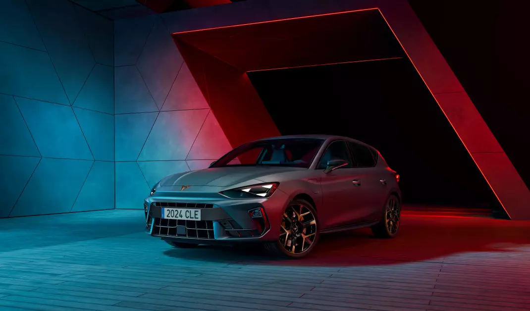 Image of a Cupra Leon car