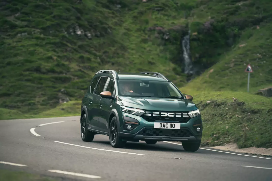 Image of a Dacia Jogger car