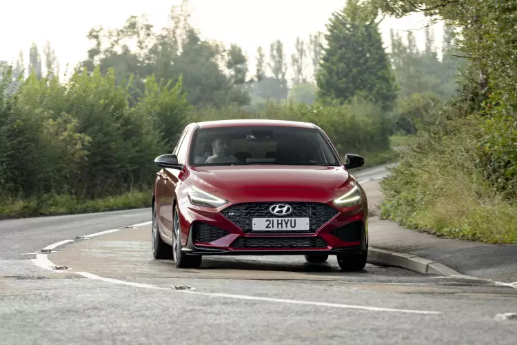 Image of a Hyundai I30 family car