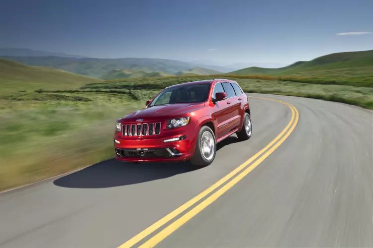 Image of a Jeep Grand Cherokee SUV