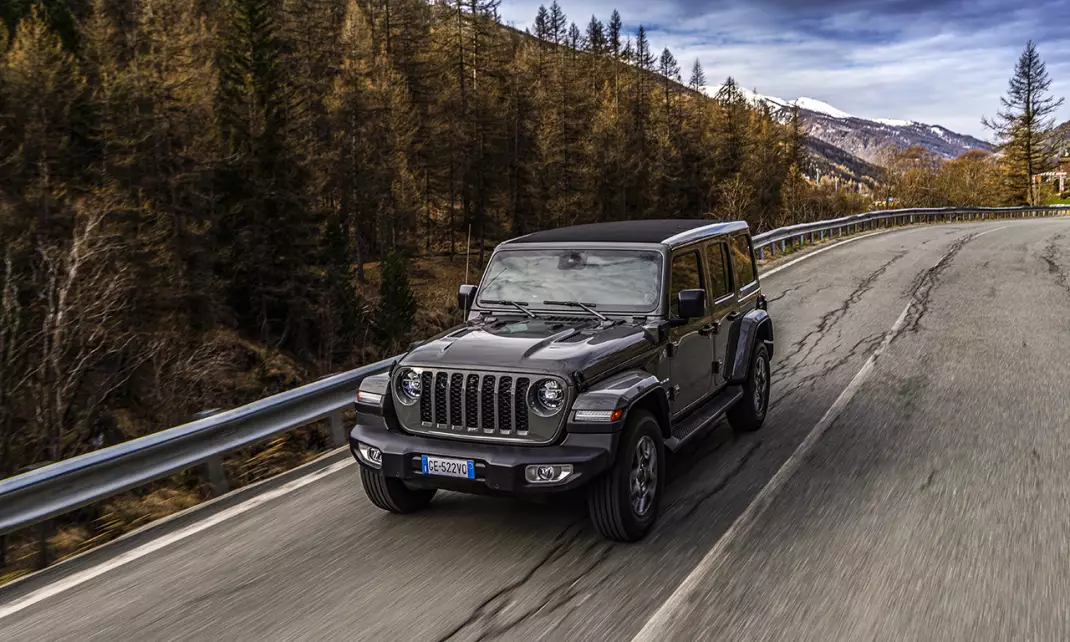 Image of a Jeep Wrangler car