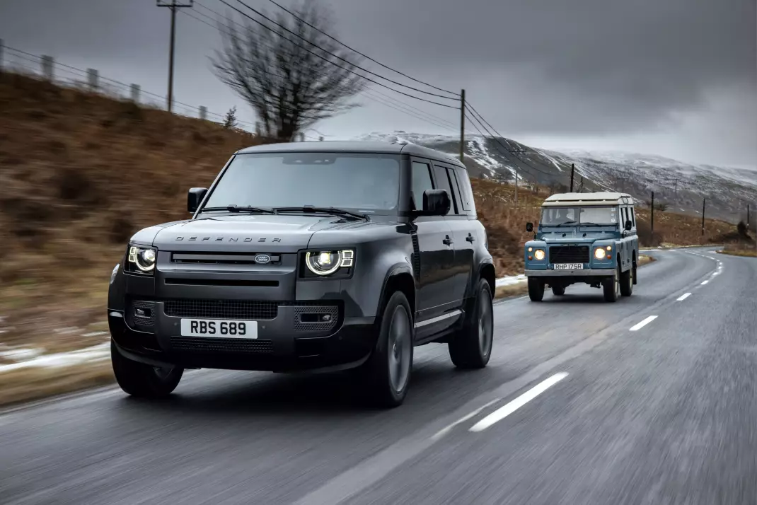 Image of a Land Rover car