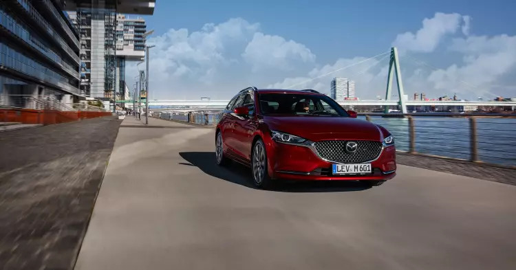 Image of a Mazda 6 family car