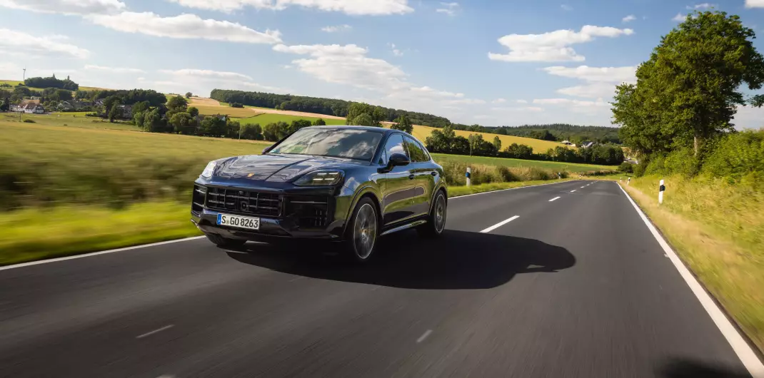 Image of a Porsche Cayenne car