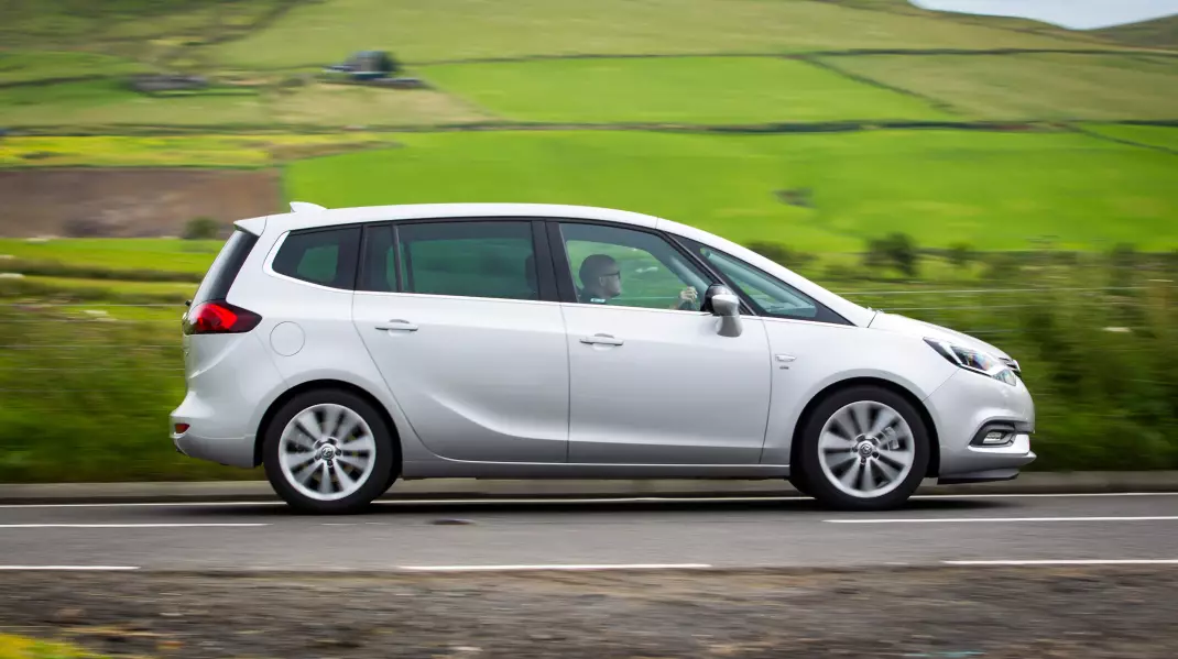 Image of a Vauxhall Zafira car