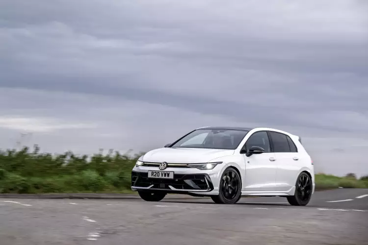 Image of a Volkswagen Golf R car