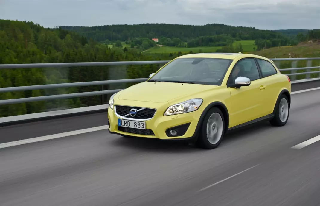 Image of a Volvo C30 car